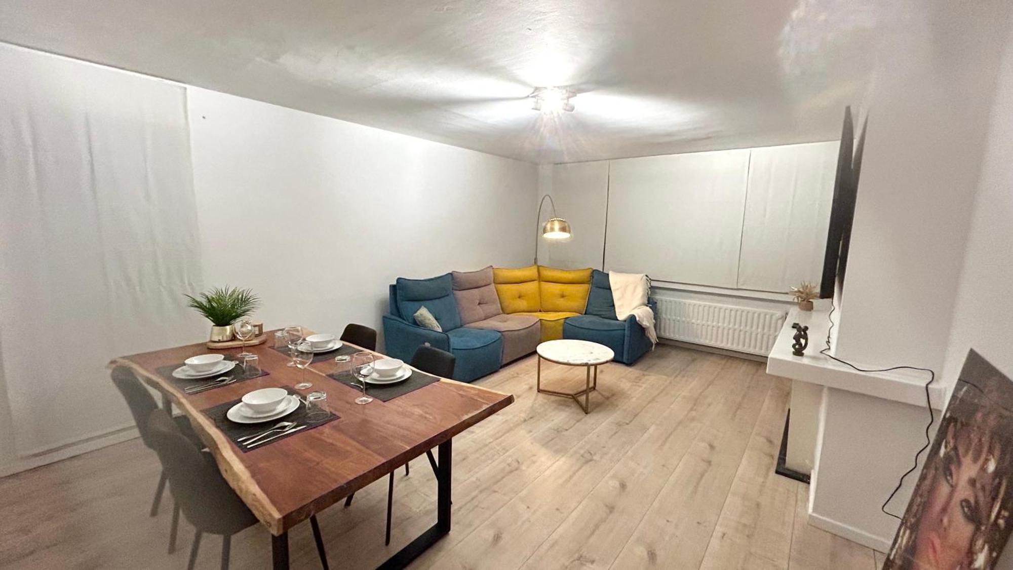 Charming Two Bedroom Flat - Nato - Brussels Luaran gambar